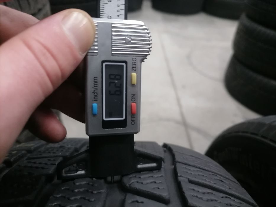 Зимові Шини БВ 225/55 R16 CONTINENTAL Conti Winter Contact TS830P