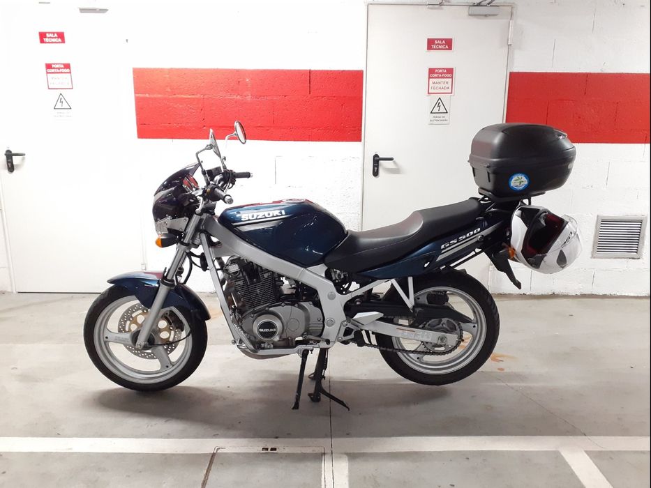 Suzuki Gs 500 de 2003