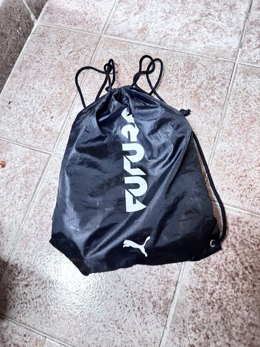 Chuteiras 42.5  com 4 horas de uso