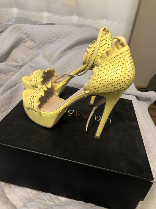 Buty Guess szpilki