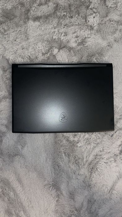 MSI Katana GF76 Gaming i5-11400H RTX 3050 Ti 16GB RAM 512GB SSD 17,3” 144Hz
