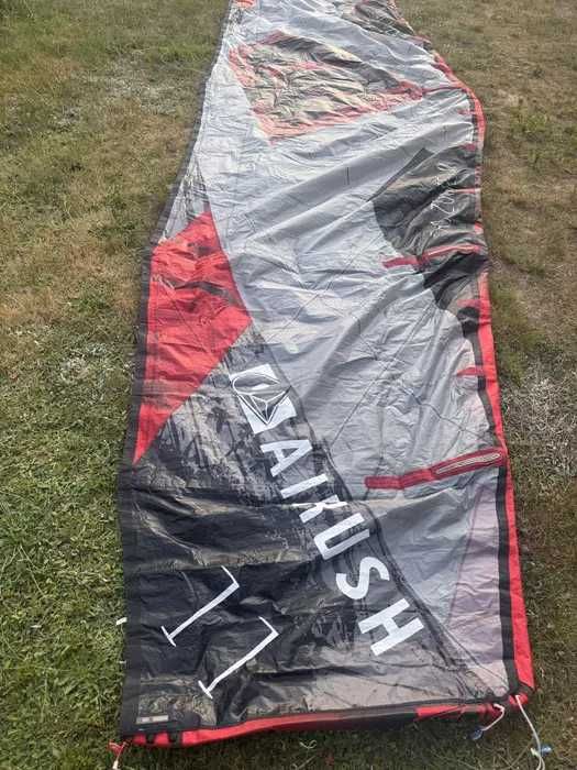 Latawiec airush razor team 11m