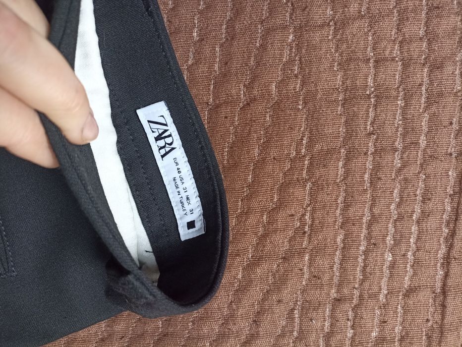 Spodnie męskie eleganckie Zara 40