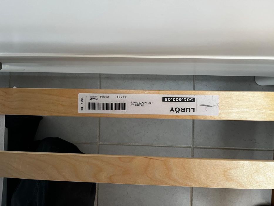 Cama nova Ikea branca + colchão + sobrecolchão