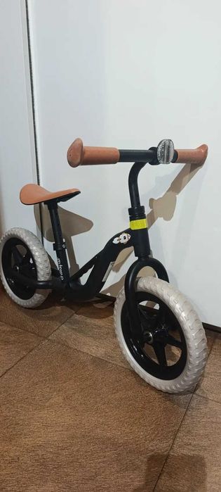 Super lekki rower biegowy chillafish, dla mniejszego dziecka.