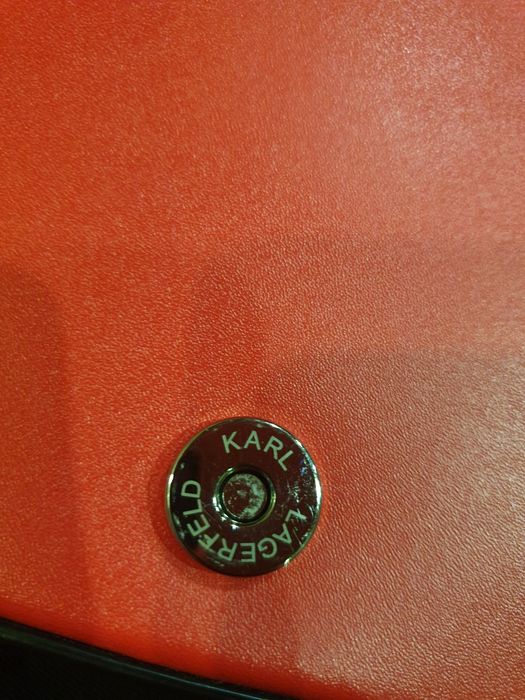 Продам сумку Karl Lagerfeld. Шкіра. Нова. Оригінальна.
