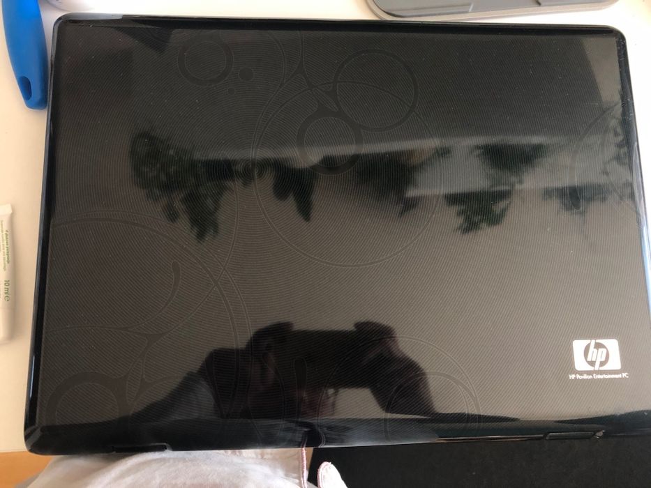 Uszkodzony  Laptop HP DV9500