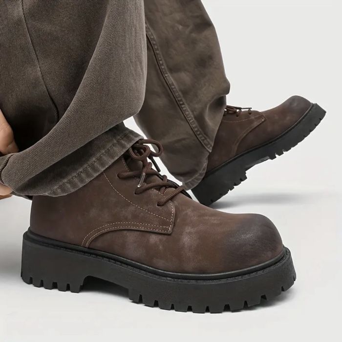 Нові британські черевики Derby