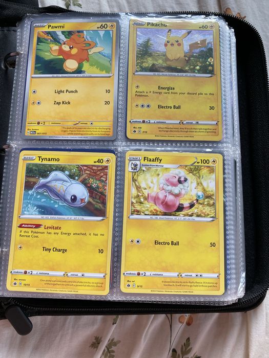 Karty pokemon rzem z albumem