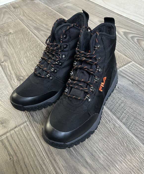 Зимові черевики FILA, розмір 42