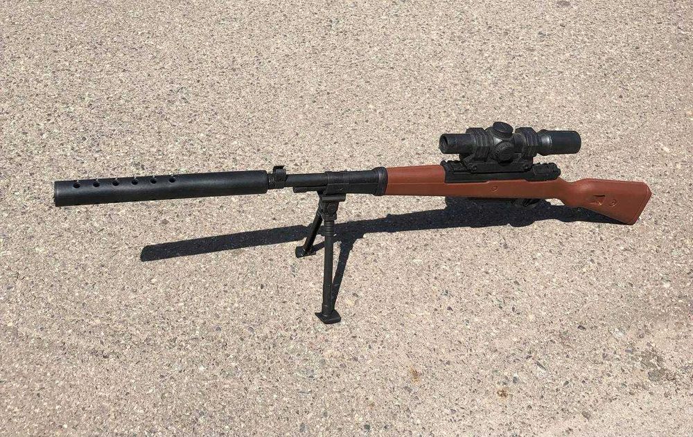 Снайперська гвинтівка 78 см на орбiзах(в комплектi) сошки,глушник