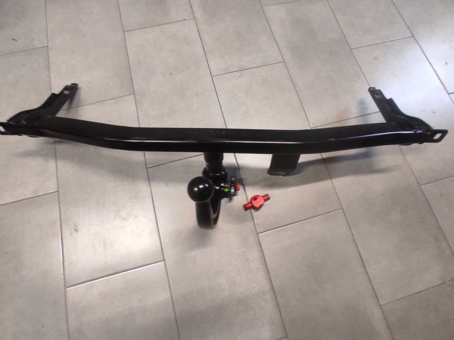Oryginalny Odpinany hak Holowniczy VW CADDY 05-20