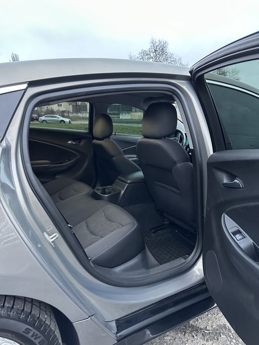 Chevrolet Volt 2 (PHEV) 2016р