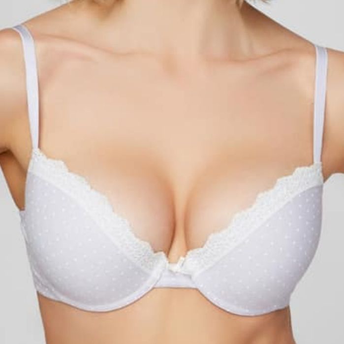 Бюстгалтер чашка С, НОВИЙ Kleo Pretty Dots