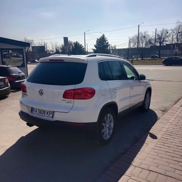 Оренда Прокат авто Volkswagen Tiguan Кросовер Подобово м. Хмельницький