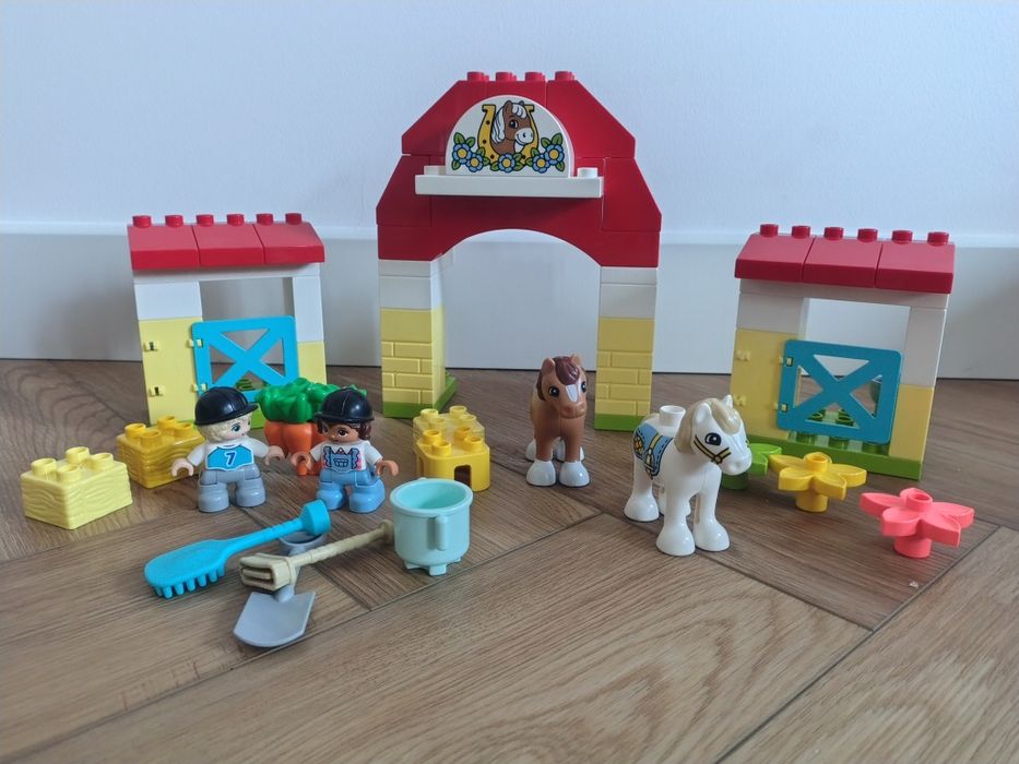 LEGO Duplo stadnina i kucyki