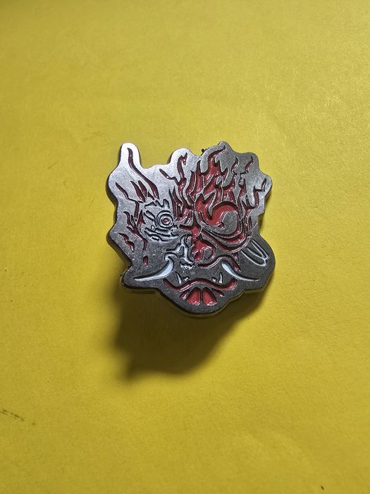 Pin  cyberpunk 2077 czaszka samuraja