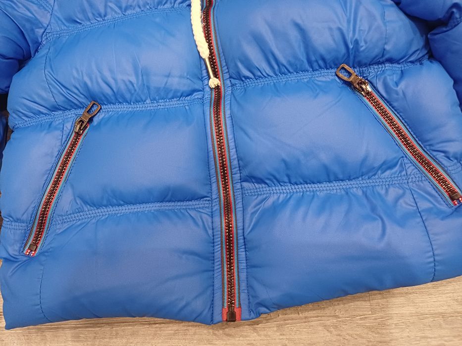 Продам куртку дитячу