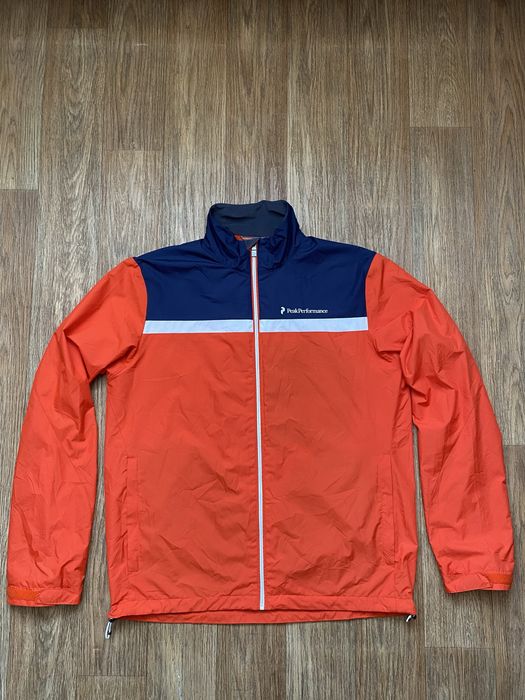 Чоловіча вітровка peac perfomance