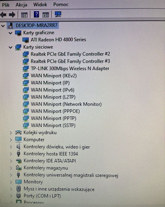 Komputer stacjonarny z monitorem