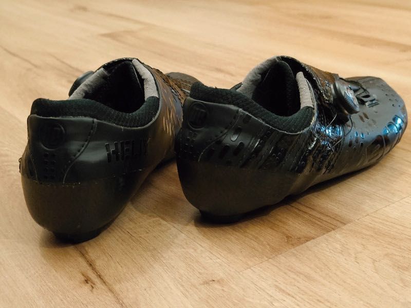 Sapatos de Ciclismo Bont Helix Carbon moldáveis "Novos"