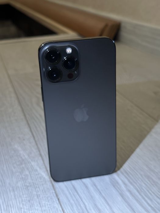 Продам iphone 13 pro max 512gb