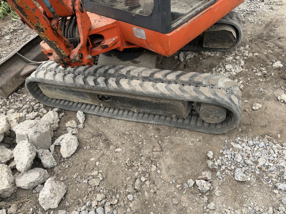 Екскаватор Hitachi ex30
