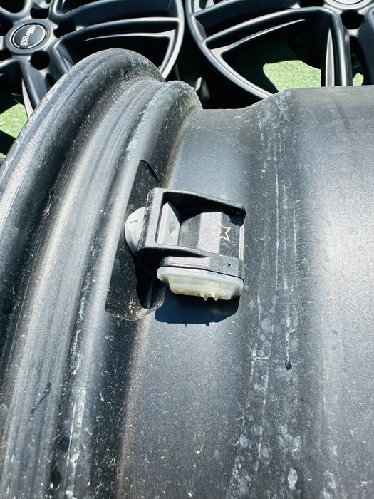 Диски 5/112 R18 Audi 7J et-22 оригінал Brock з датчиками тиску