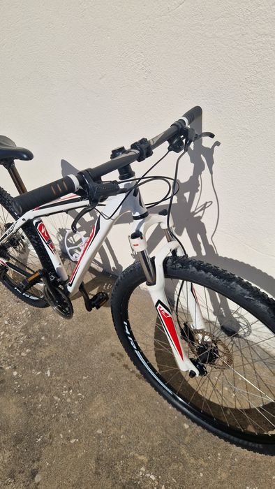 Bicicleta Specialized Roda 29