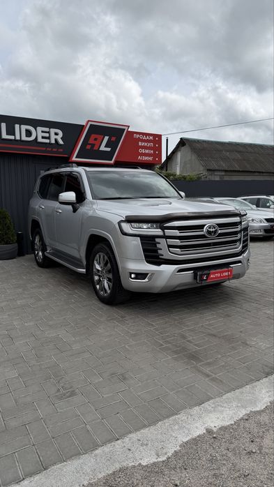 Toyota Land Cruiser Тойота Ленд Крузер 300 Premium 2022 р 3,3 дизель 10АКПП ІДЕАЛЬНИЙ