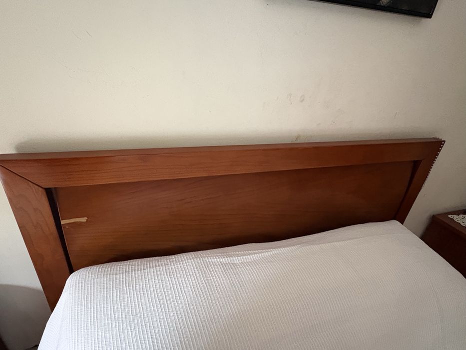 Vendo cama de casal