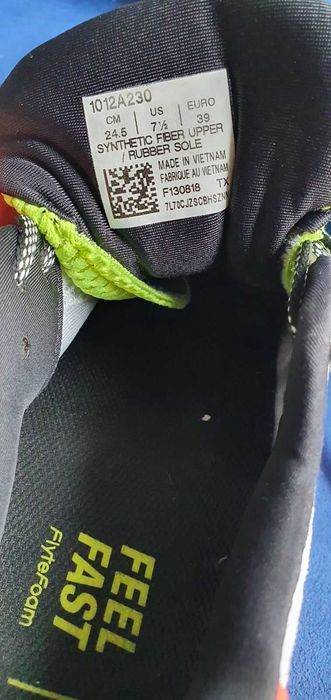 asics FEEL FAST Dyna Flyte 3 FlyteFoam 39 кросівки жіночі 24,5 cm