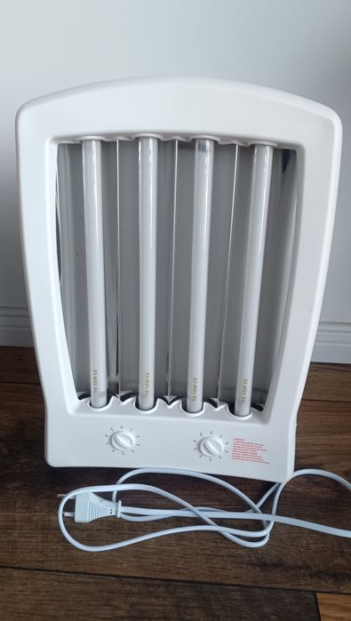 Domowe Mini Solarium RT8801 4 lampy T5 15W UV-A , użyte 2 razy