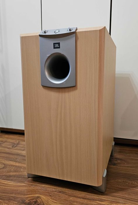 Subwoofer aktywny JBL SUB178 | 20 cm | 200W |