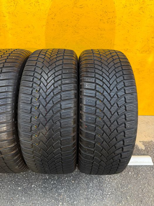 Шини Резина 235.55 R18 Bridgestone Зима