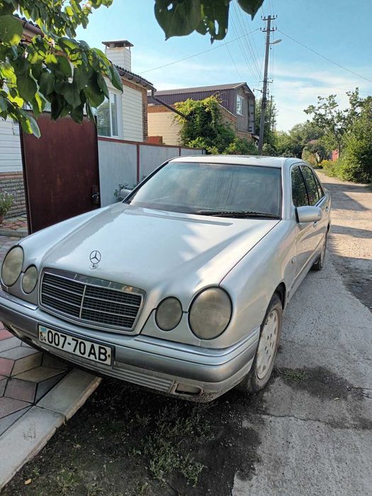 Mercedes Benz E-class