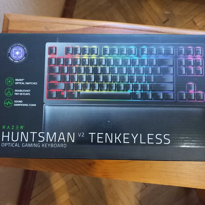 Нова клавіатура Razer Huntsman V2 Tenkeyless Purple Optical Switch