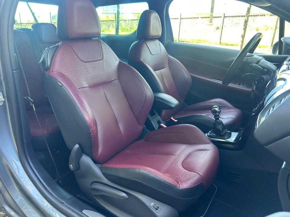 CITROEN DS3 1.6i SportChic 155CV * 100 mil kms