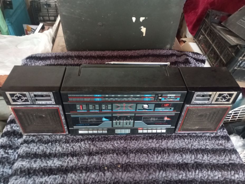 Продам магнетофон