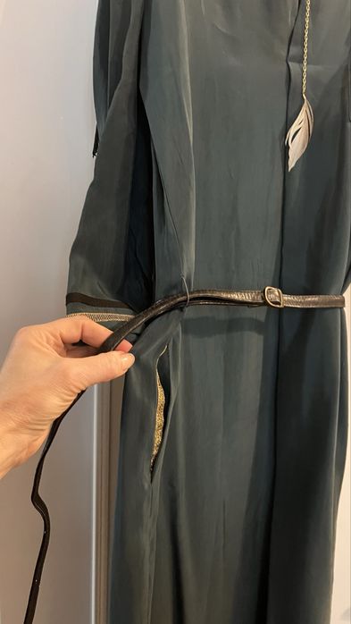 Красиві легкі сукні з довгим рукавом