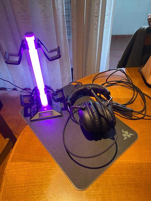 Conjunto de Material Eletrónico