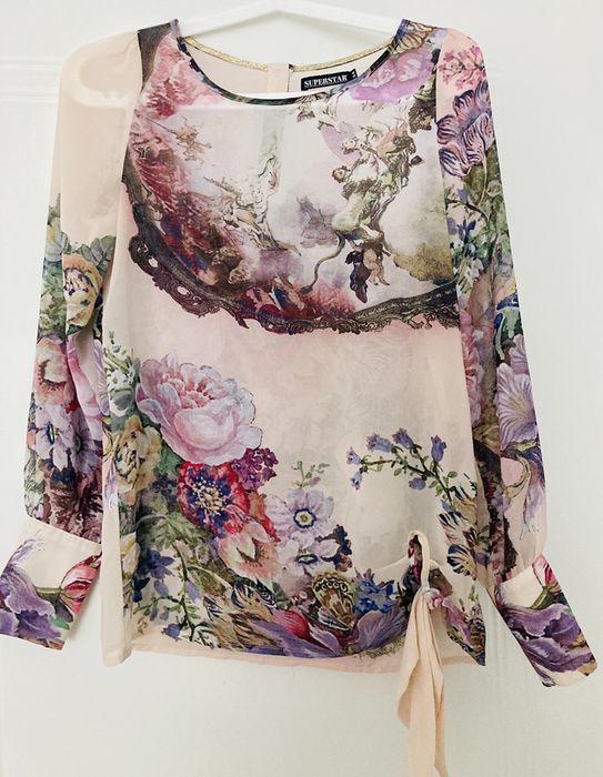 Bluzka w kwiaty marki Superstar 34
