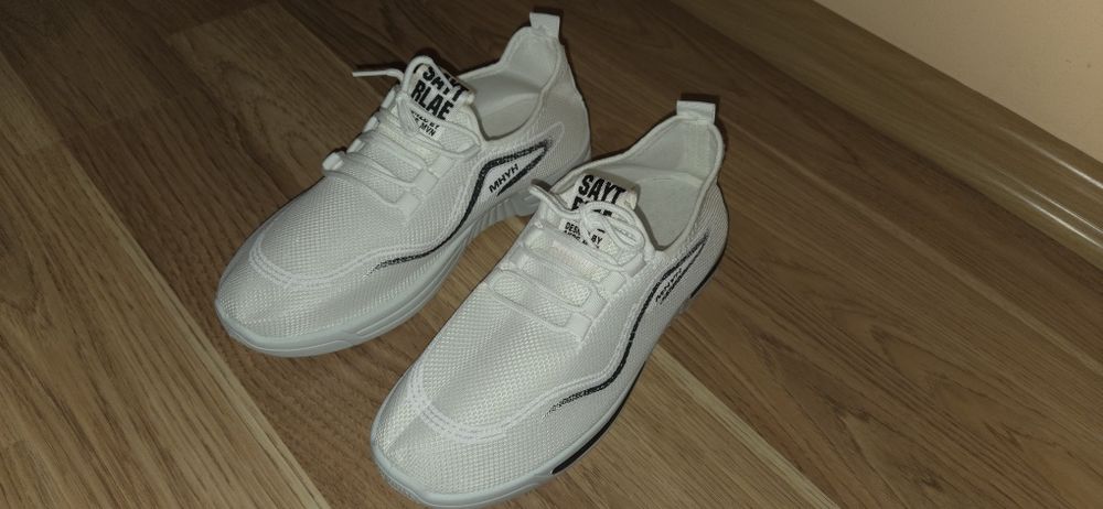 Buty letnie sportowe  idealne na gorące upalne dni