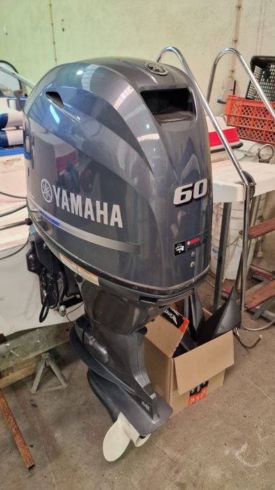 Vendo motor 60 cv
