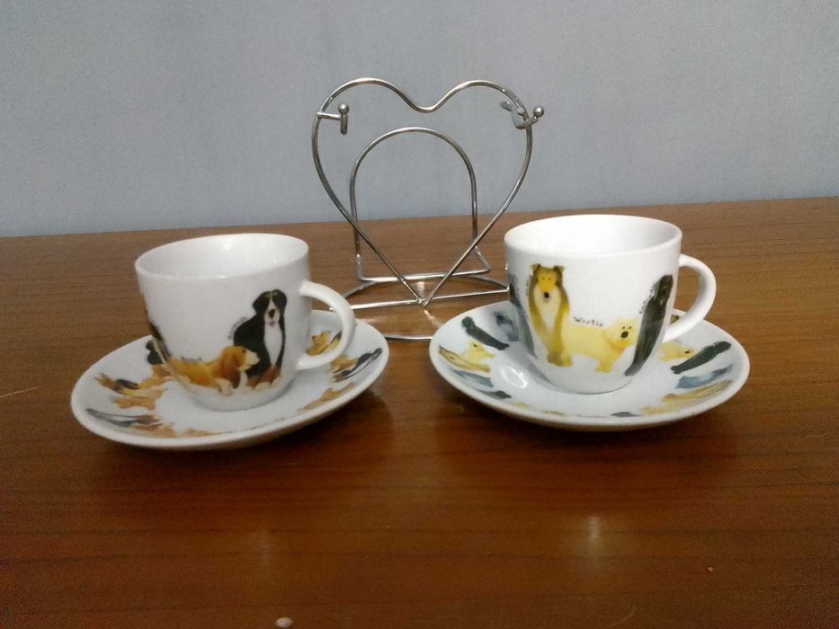 Conjunto de chavenas de café