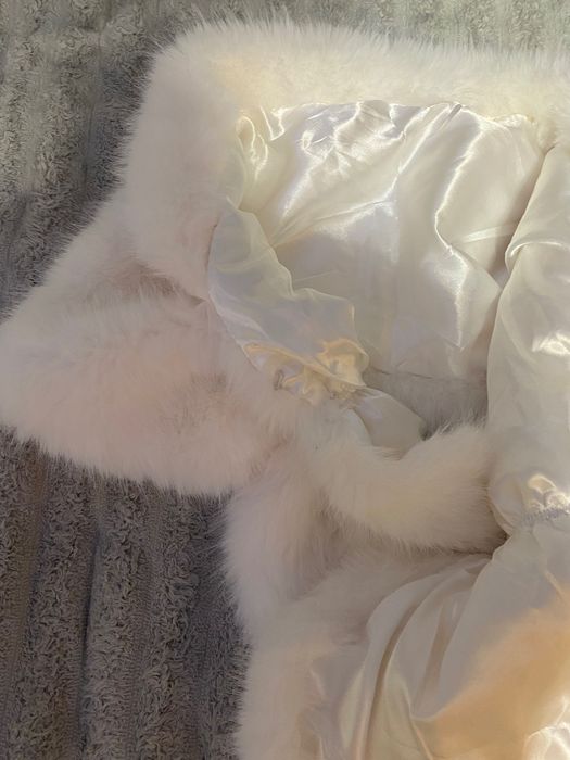 Narzutka z futerka ślub