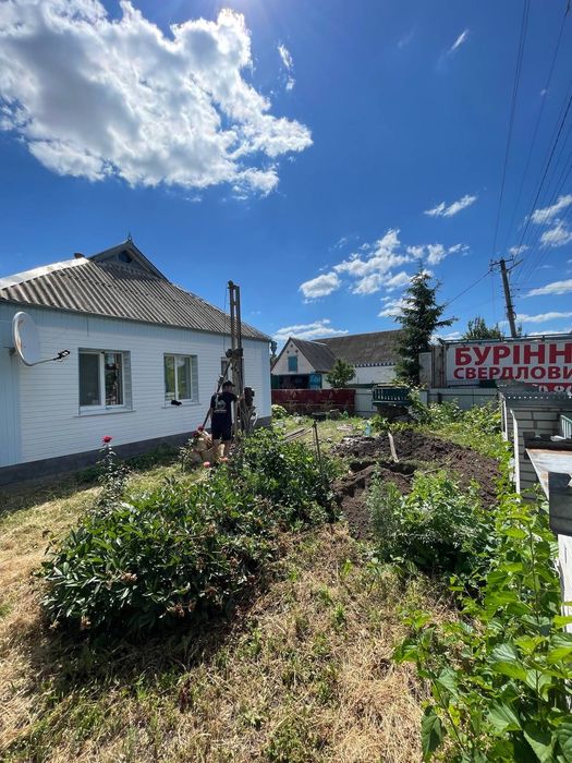 Буріння свердловин Бучанський район під ключ.
