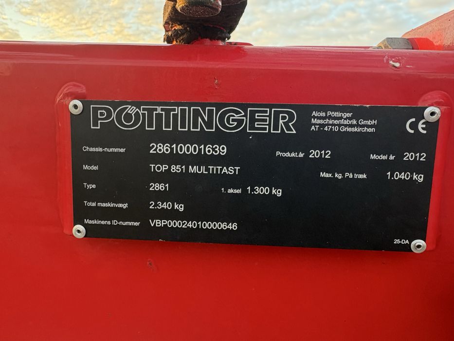 Zgrabiarka dwukaruzelowa Pottinger 851 multifast