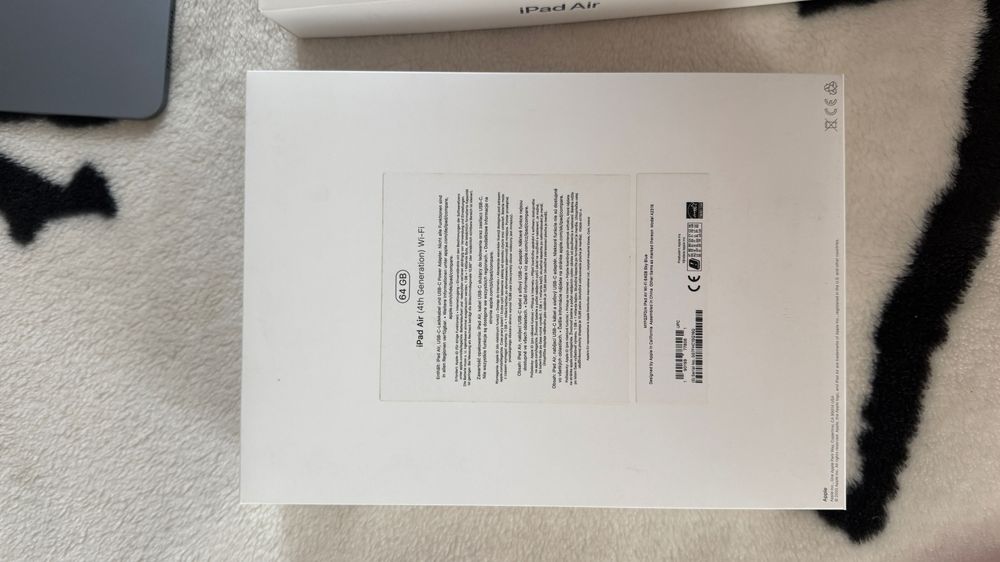 IPad Apple Air 4 generacji niebieski jak Nowy!!