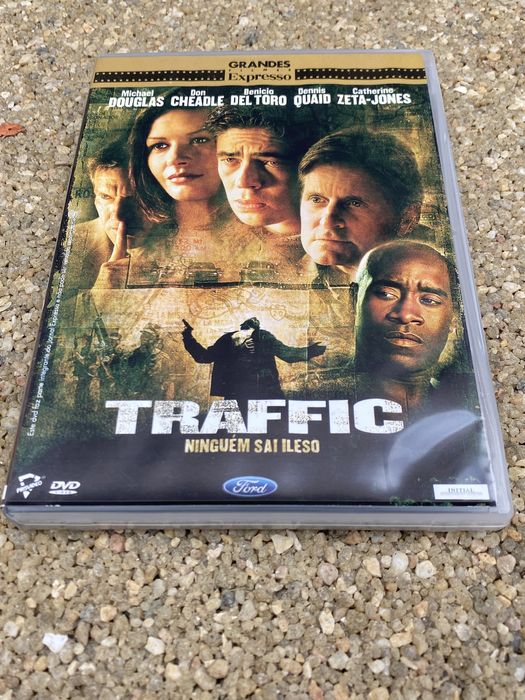 50 DVD de Filmes (1 euro cada/ 25 euros todos)
